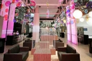 PLEXIGLAS® Mirror