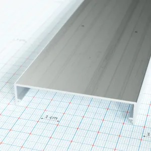 PolyfiX FE61 fedő profil / 7000 mm
